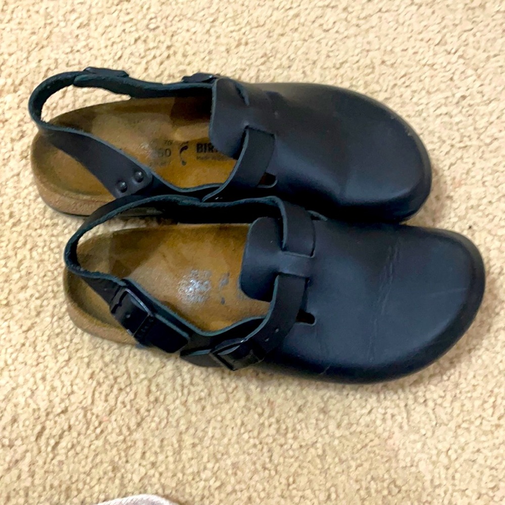Birkenstock slip one men’s 7 woman’s 9